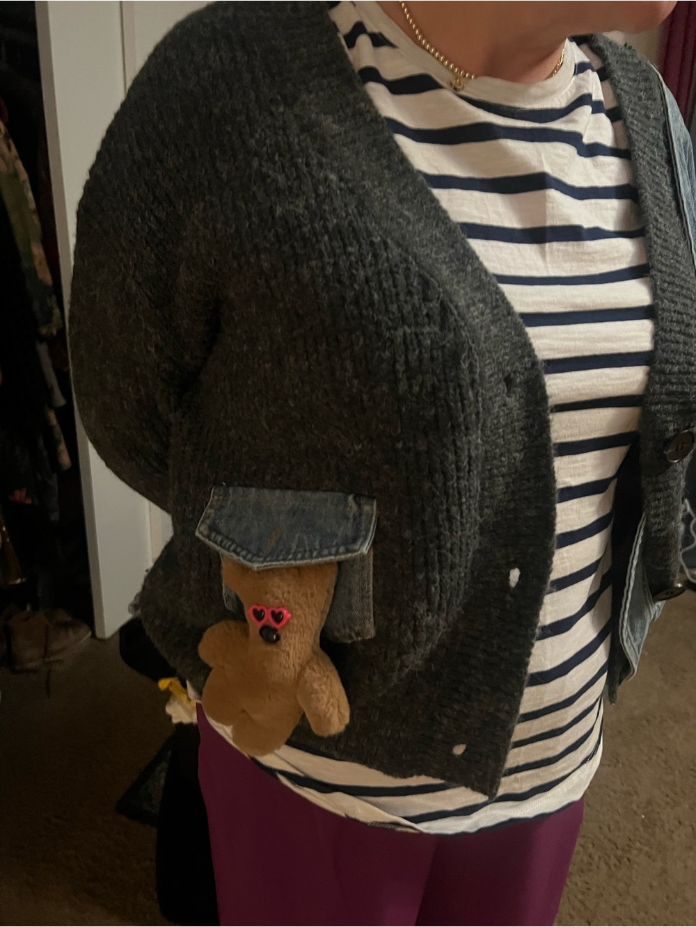 Cozy Dark Gray Knit Cardigan with Denim Pocket & Teddy Accent